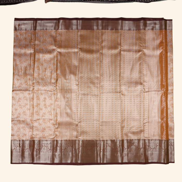 Gold Kanchipuram Saree - Image 3