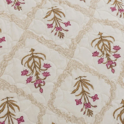 White Floral Cotton Comforter (6)