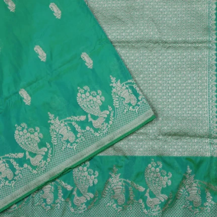 emerald green Katan Banaras Saree (3)